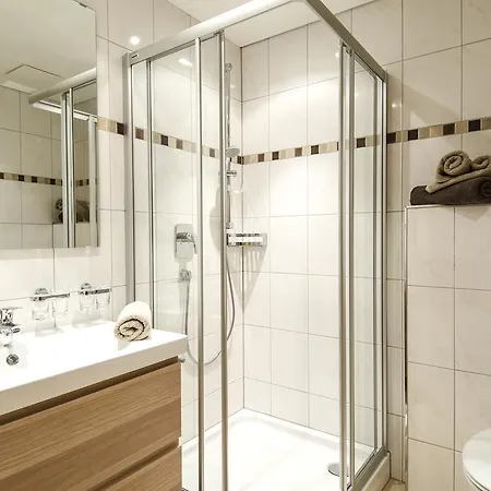 Maurice * גלטור